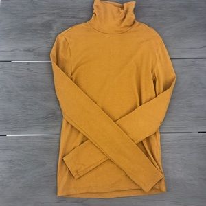 🖤3/$30 Forever 21 turtle neck long sleeve small